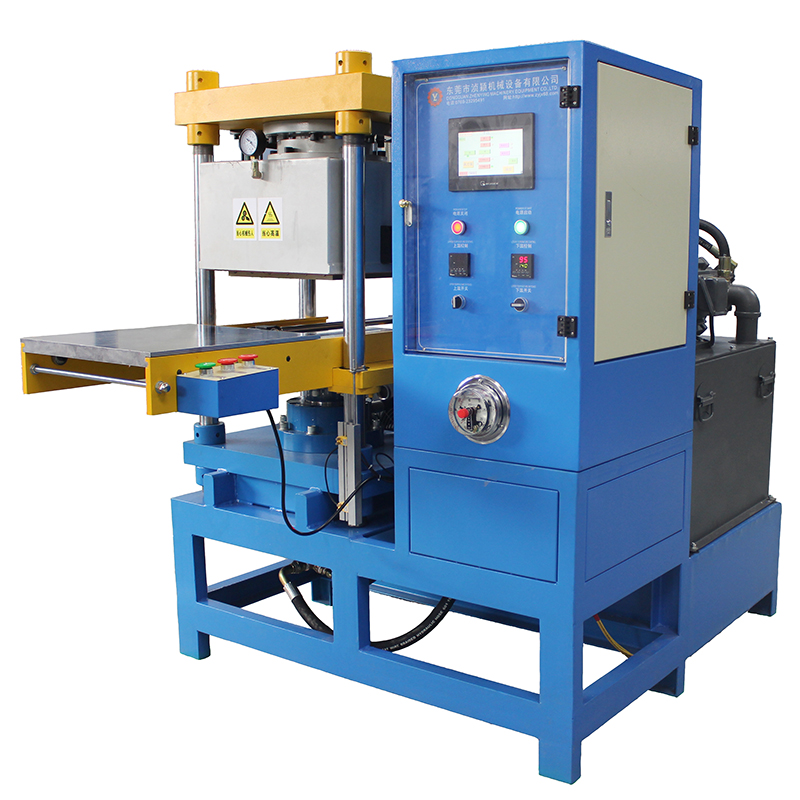 3D立體熱壓轉印標制作流程 ——— 真空，硫化一次成型